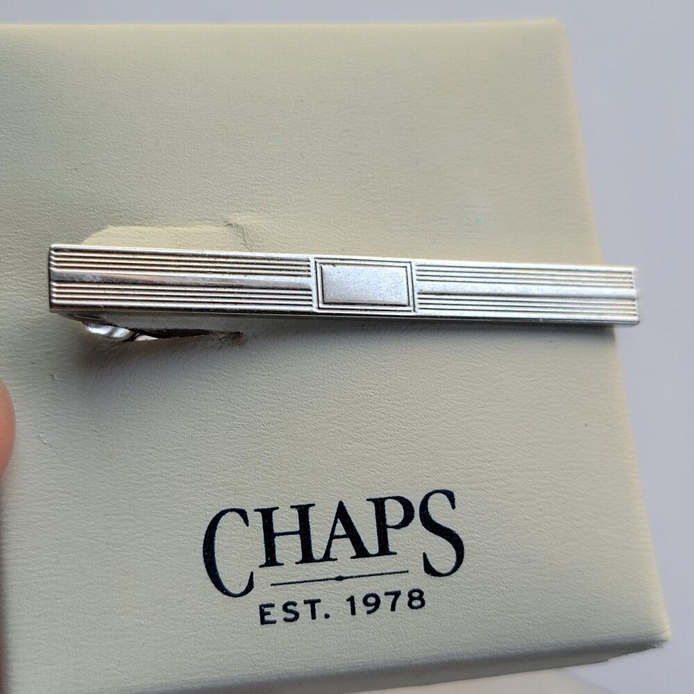 Chaps Mens Tie Clip Silver Striped Bar Rectangle Center Panel Formal Accessory